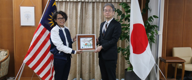 佐賀大学がドラマ撮影現場に！マレーシア人気ドラマ「FROM SAGA, WITH LOVE」 佐賀大Press